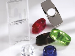 Capuchons réalisés par injection plastique